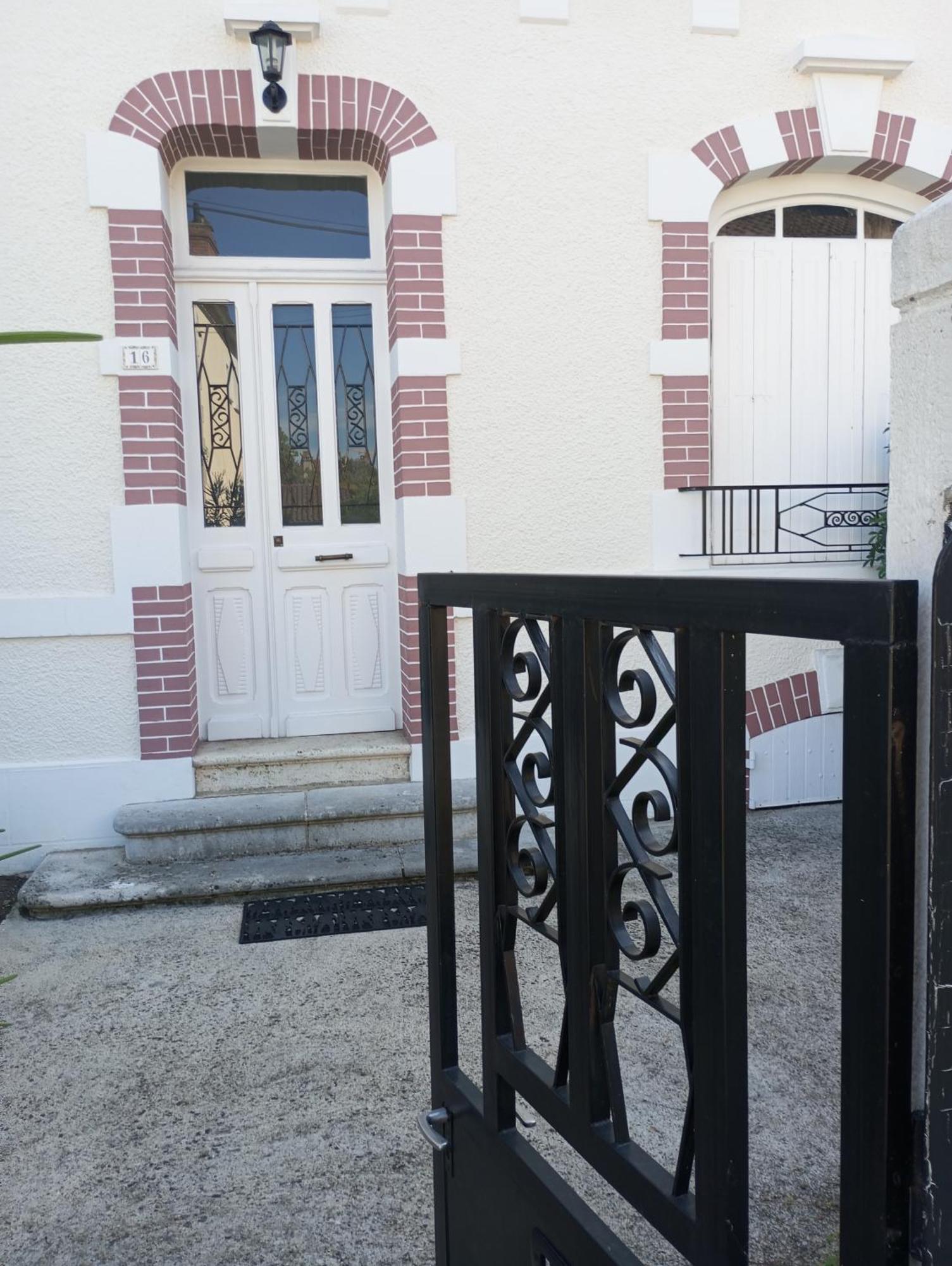 Jolie Maison Quartier Vesone Périgueux Εξωτερικό φωτογραφία
